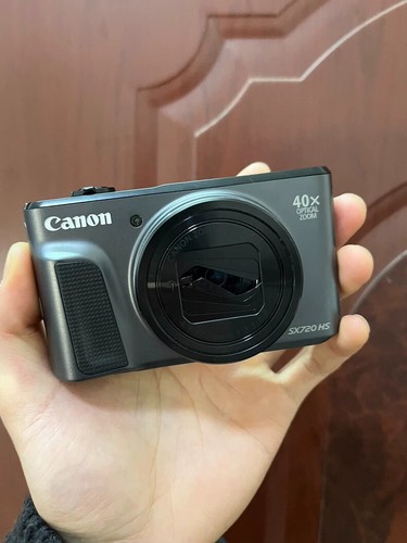 Canon PowerShot SX720 HS／ブラック／HAKUBAケース付 Canon PowerShot SX720 HS ハクバソフトケース付き Canon PowerShot