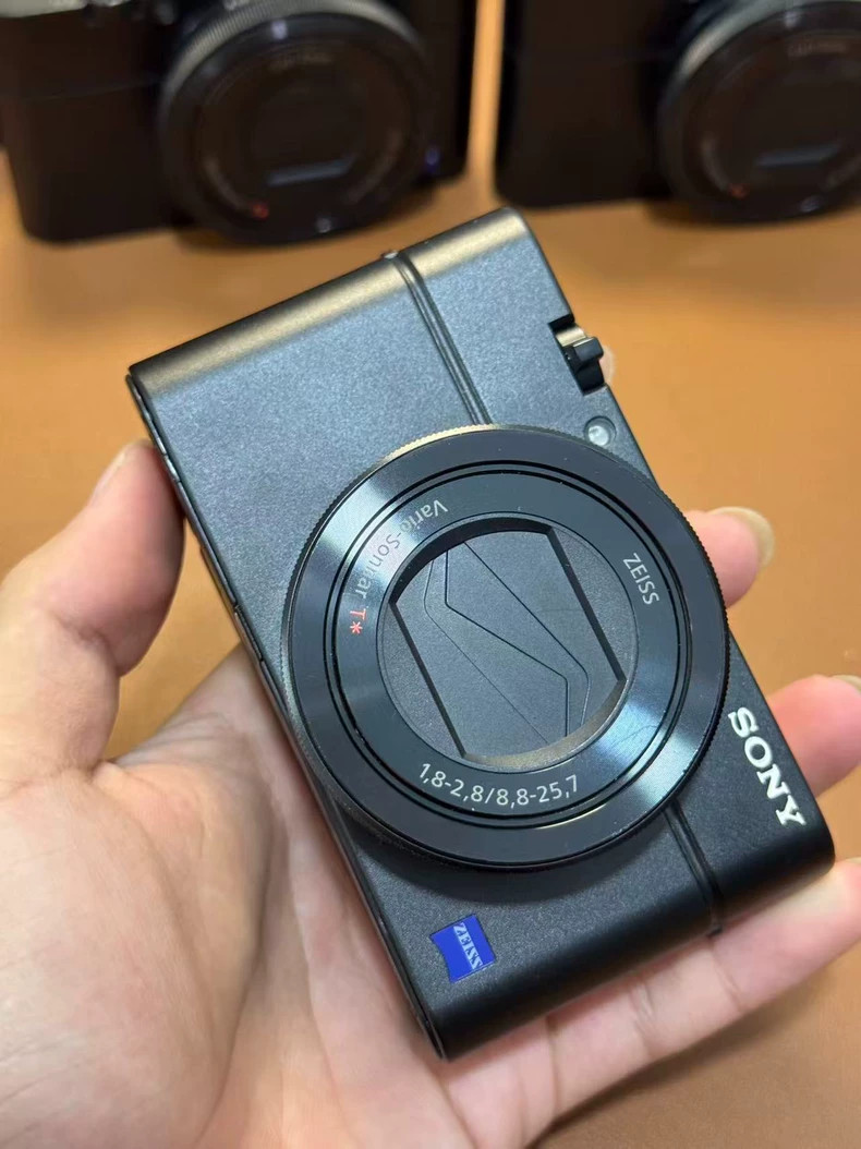 98%NEW!Sony Cyber-shot DSC-RX100 III M3 Digital Camera NFC