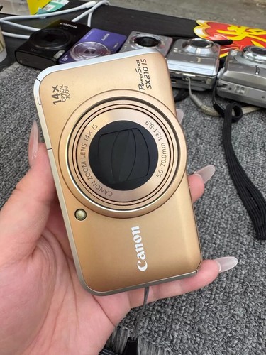 Canon PowerShot SX210 IS Compact Digital Camera Gold English