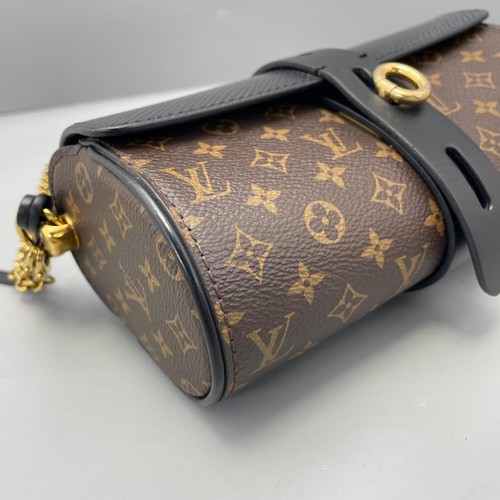 Louis Vuitton Monorgram Lock Chain Strap Shoulder bag Brown Black