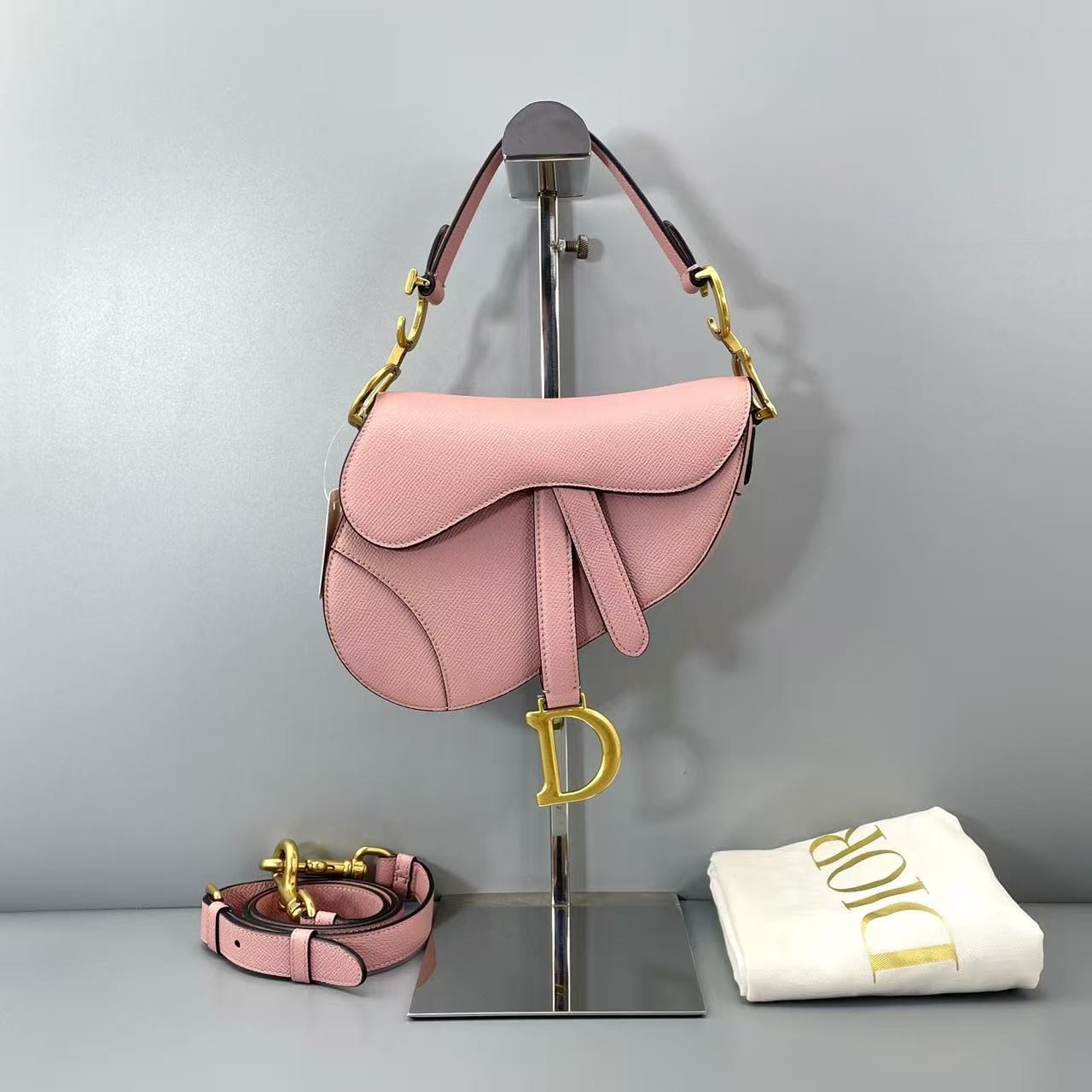 Christian Dior saddle bag Shoulder bag Pink-almost brand new | eBay