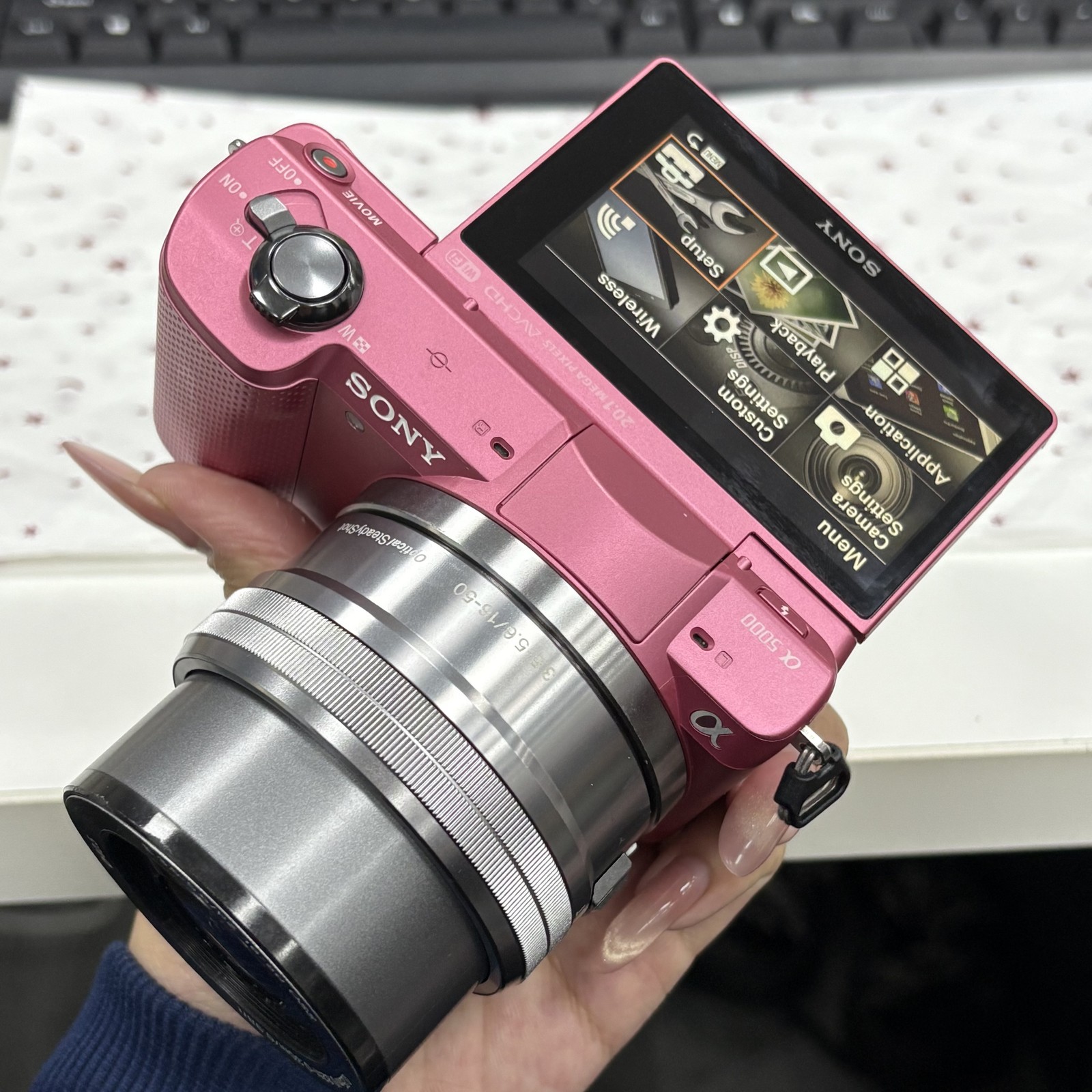 SONY Alpha a5000 20.1 MP Flip Screen Mirrorless Digital Camera w