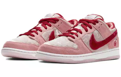 Strangelove × Nike SB Dunk Low Valentine's Day CT2552-800 Men's