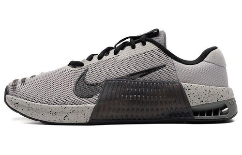 Level SS/New - Nike Metcon 9 Light Iron Ore Flat Pewter DZ2617-004