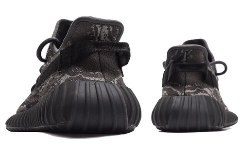 Level SS/New - adidas Yeezy Boost 350 V2 Low MX Dark Salt - ID4811
