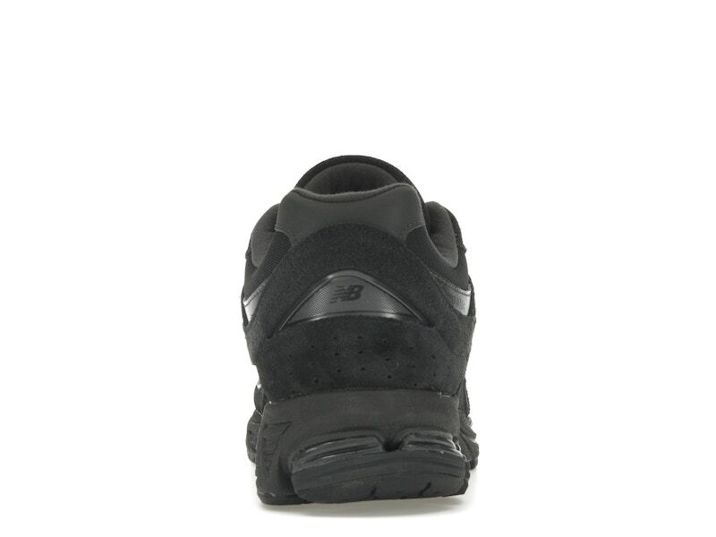 New Balance 2002R Triple Black Suede - U2002RBL | eBay
