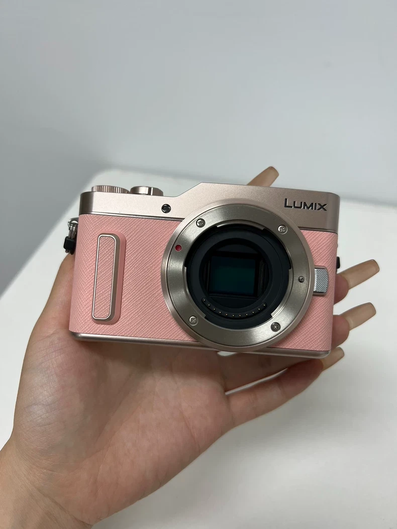 ★極上品★ パナソニック LUMIX DC-GF10 4K ボディ Panasonic LUMIX DC-GF10 Pink Mirrorless Digital Camera Body MFT